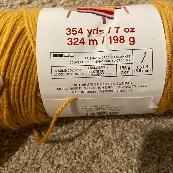 Yarn Bundle - Picture 9 of 13